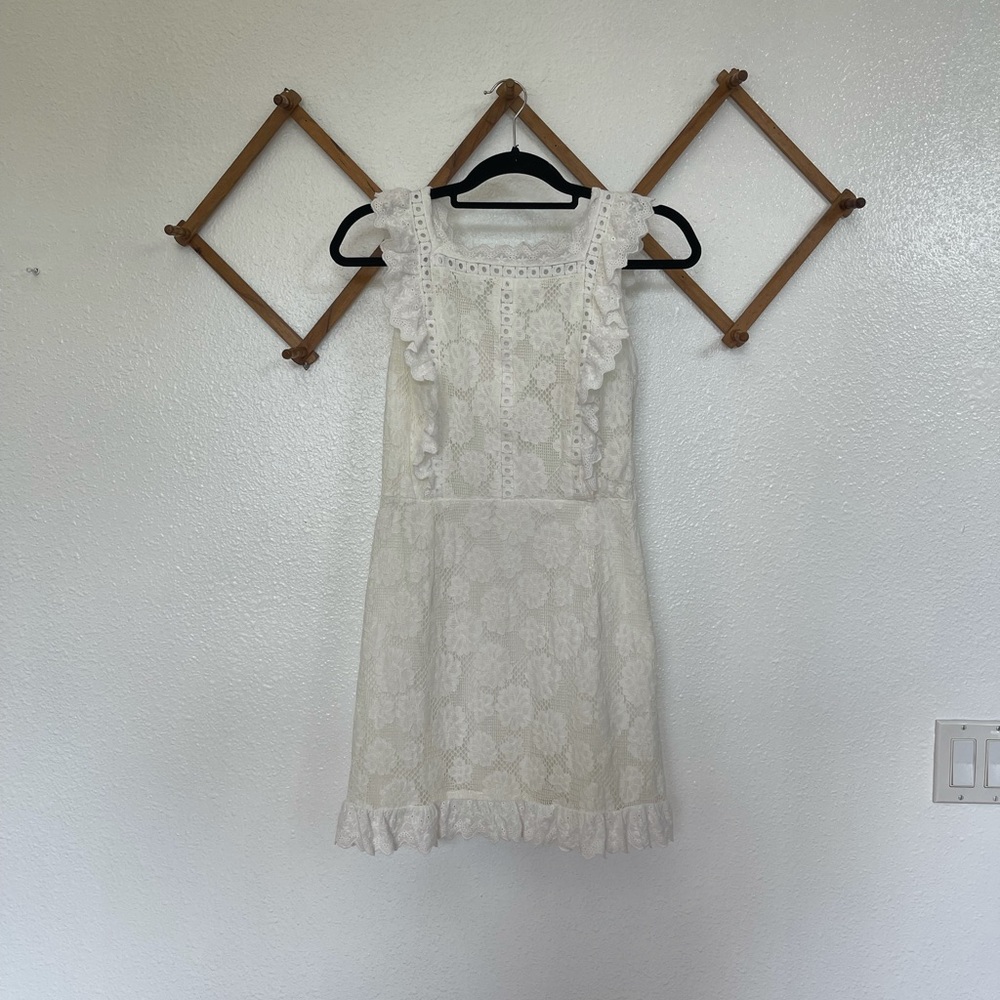 Lace Simplee Mini Dress